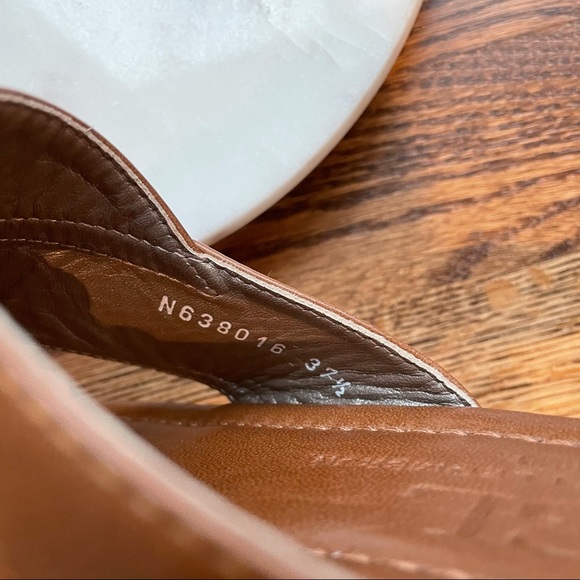 AGL Asymmetrical Toe Loop Brown Slide Sandals - Picture 10 of 11